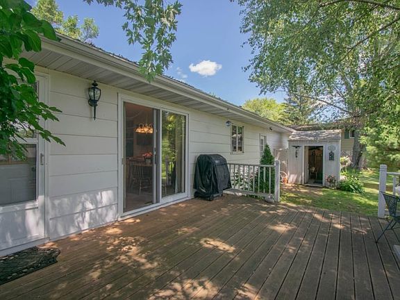 4th image of 3315 Wildwood Ln