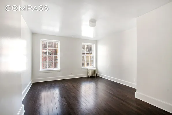 Rented by Compass | media 33