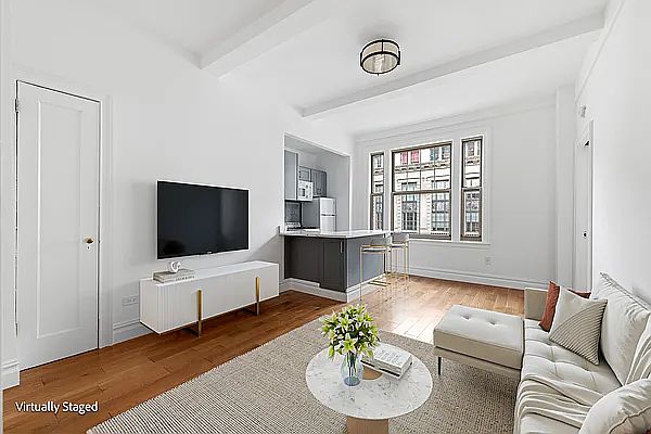 1st image of 170 W 74th St #809A