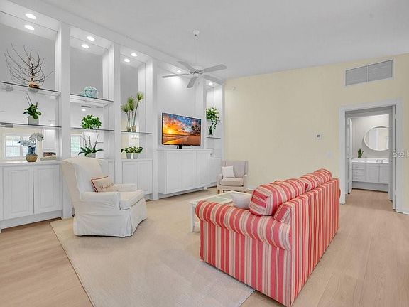 3rd image of 7564 PESARO DRIVE