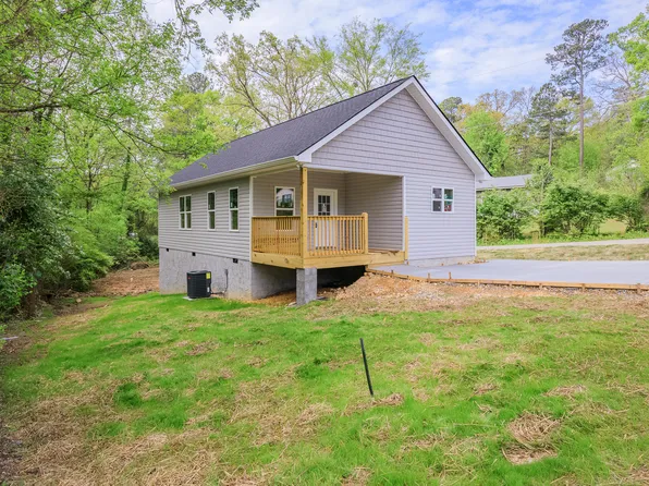 209 Park St, La Fayette, GA 30728