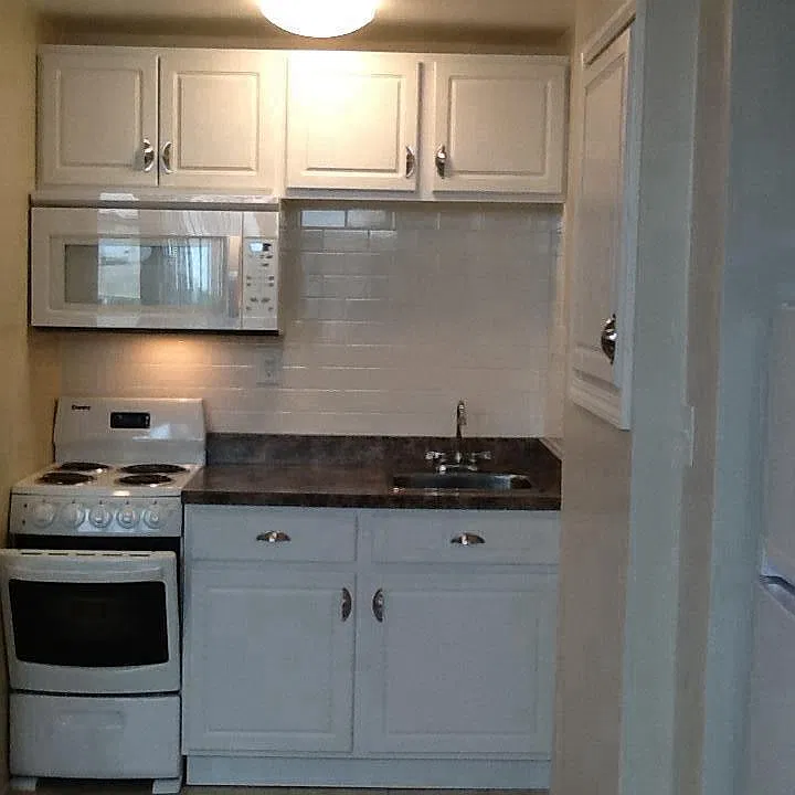 131 E 3rd St #604