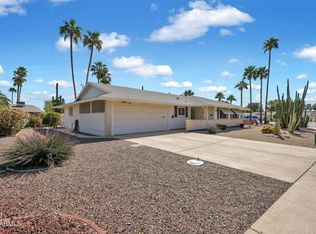 10414 W Wininger Cir, Sun City, AZ 85351