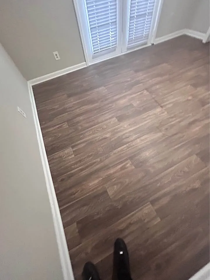2 bed, 1000 sqft, $1,200 — Photo 2