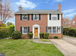 140 Barrie Rd, Ardmore, PA 19003