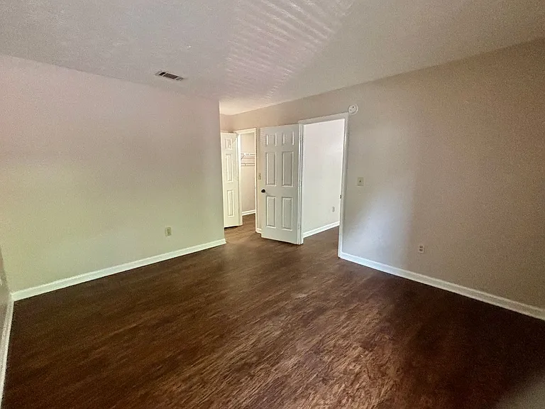 3841 Woodridge Way — Photo 17