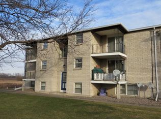 1347 Ransom Rd APT 1A, Grand Island, NY 14072