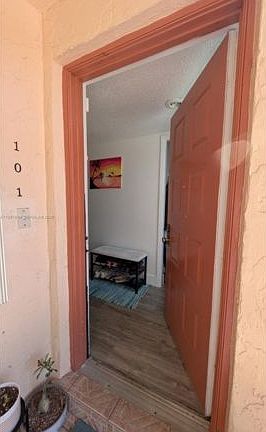2nd image of 369 Lakeview Dr APT 101