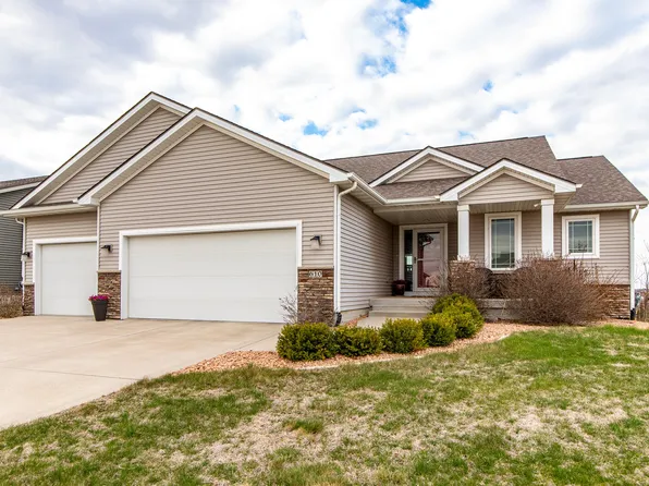 610 NW Autumn Crest Dr, Ankeny, IA 50023