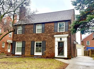 17912 Lomond Blvd, Shaker Heights, OH 44122