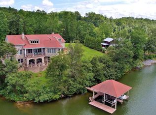 1256 Moon Ridge Ln, Goodview, VA 24095