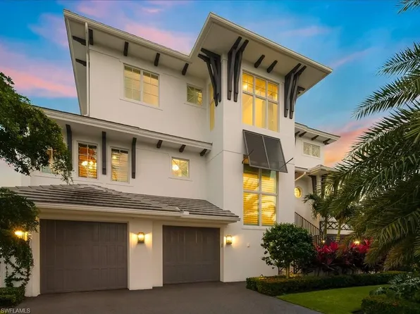 360 Heron AVE, NAPLES, FL 34108