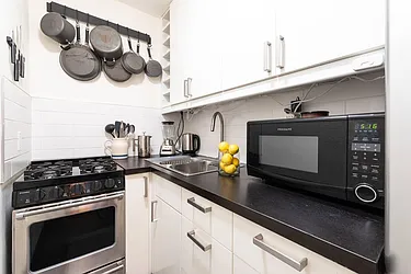 Rented by Living New York