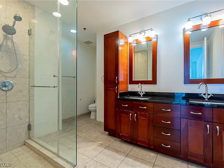 4525 Dean Martin Dr #1405 — Photo 18
