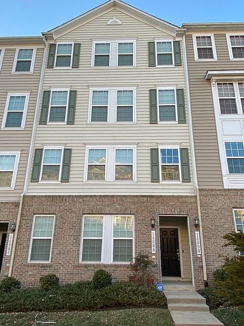 1st image of 14890 Mason Creek Cir #90