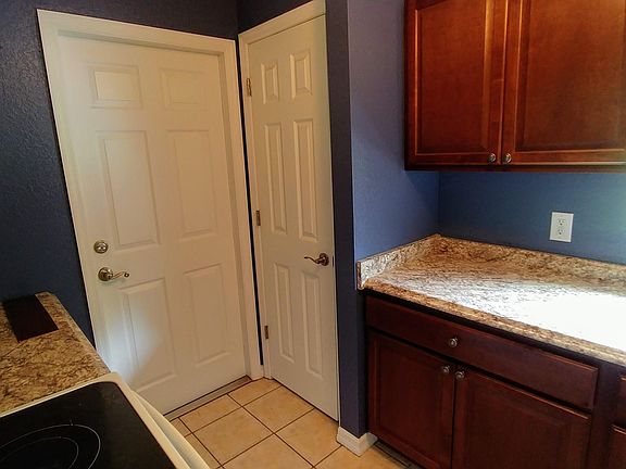 5th image of 5512 SE 110th St