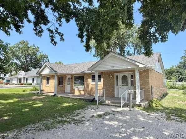 718 N Sturgeon St, Montgomery City, MO 63361
