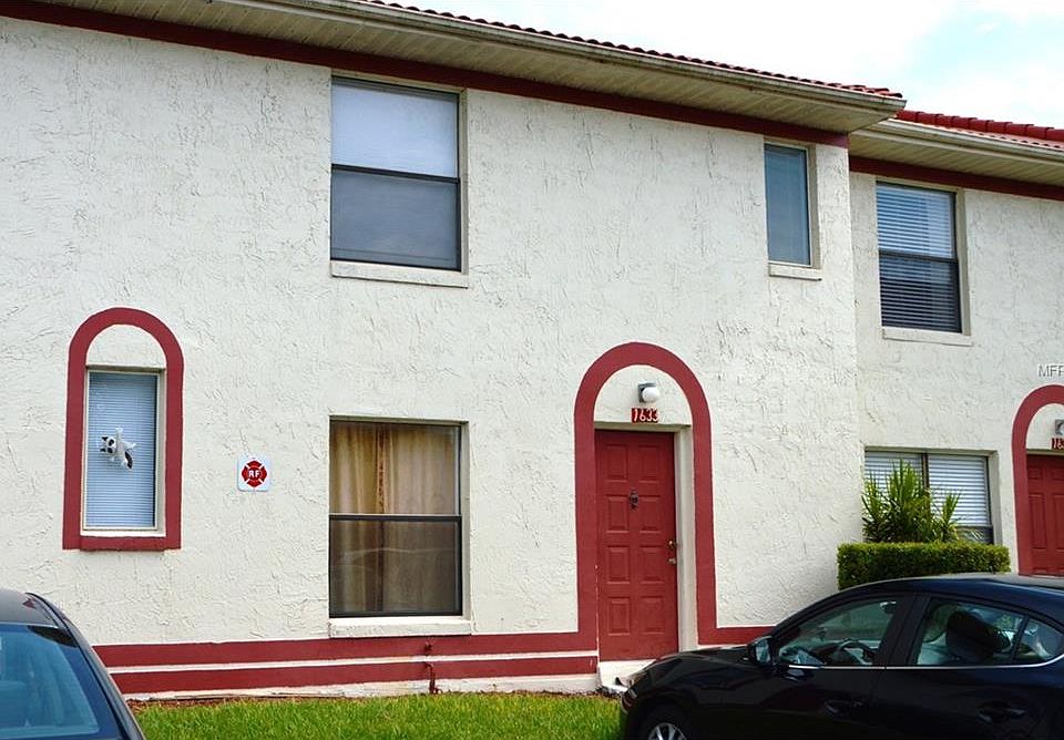 1st image of 1633 Eagle Creek Cir #39