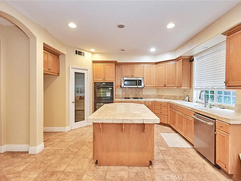 7238 San Carmela Ct — Photo 9