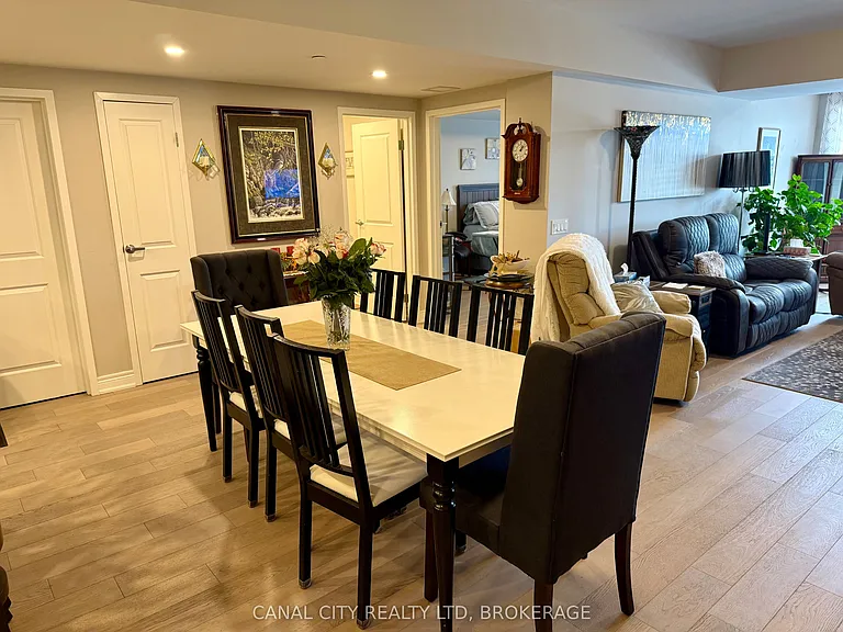 10 Albert St E #303 — Photo 9