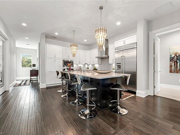 3rd image of 21460 Strada Nuova Cir #B215