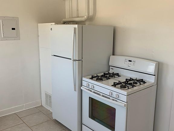 5th image of 617 W 15th St #1/2