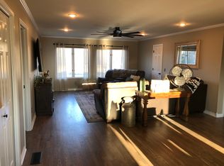 1376 Airport Rd, Murray, KY 42071