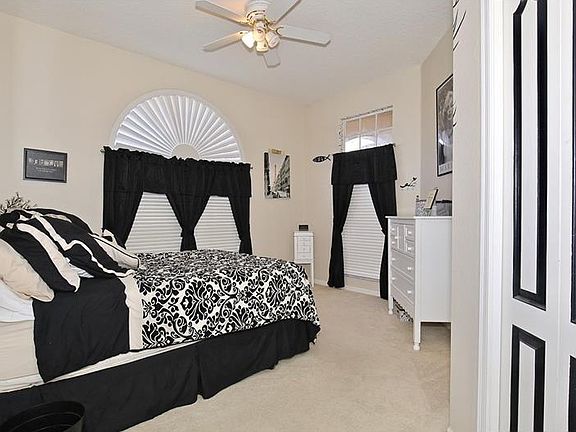 5th image of 548 Cedar Forest Cir