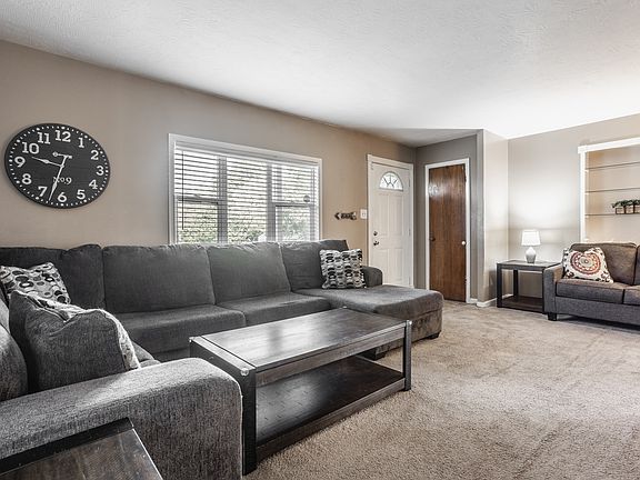 4th image of 5311 S Linwood Ave