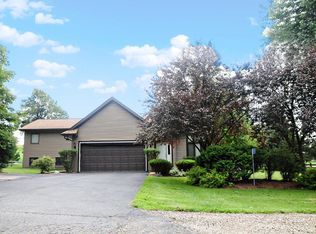 32925 49th St, Burlington, WI 53105