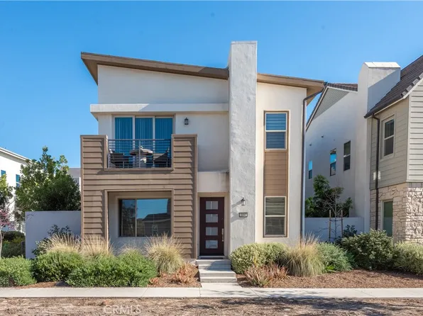 114 Character, Irvine, CA 92618