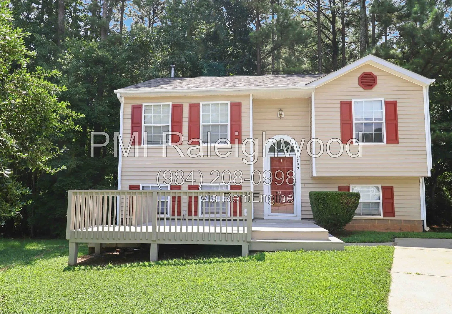 4 bed, 2.0 bath, 1682 sqft, $1,975 — Photo 4