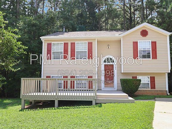4th image of 1709 Calypso Ct