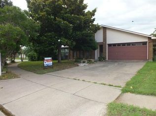 7525 Bigleaf Ln, Fort Worth, TX 76137