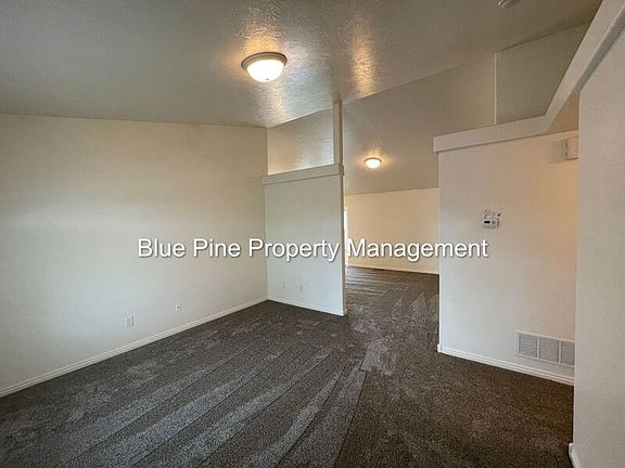 3rd image of 1156 Matchpoint Dr