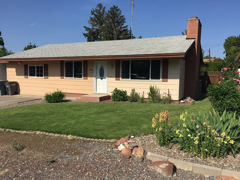 1st image of 212 Adams Park Dr