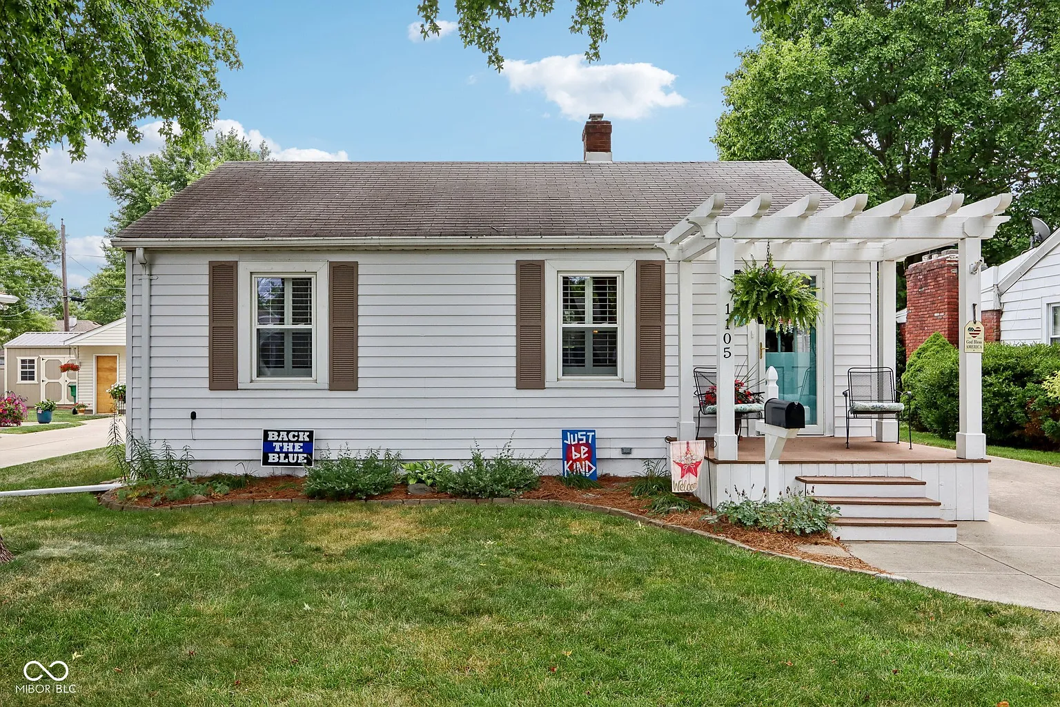 1105 Rosner Dr photo 1