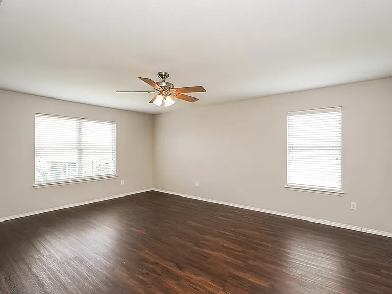 5000 Caraway Dr — Photo 11
