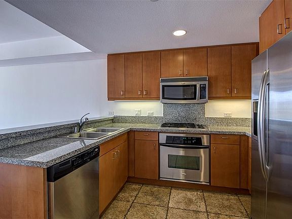 4th image of 875 G St Unit 506