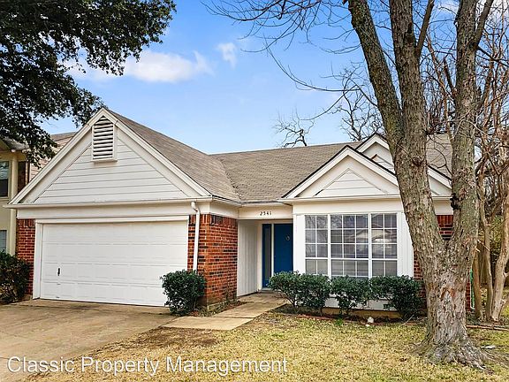 2nd image of 2541 Dahlia Dr