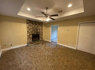 8810 Fowler Ave APT B, Pensacola, FL 32534