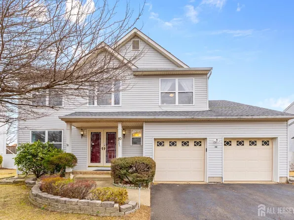 10 Emily Dr, Old Bridge, NJ 08857