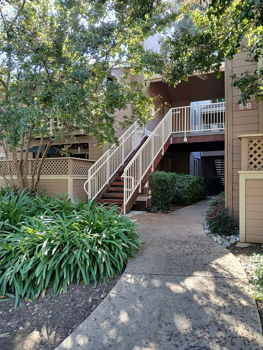 11150 Trinity River Dr APT 10 photo 1