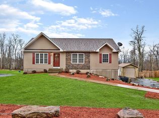 420 Cedar Dr, Drums, PA