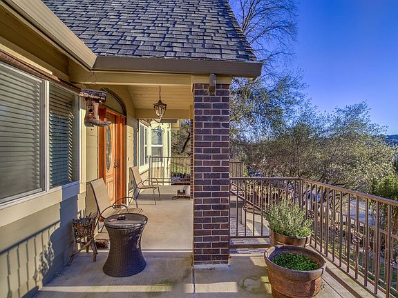 3rd image of 13820 Gold Country Dr