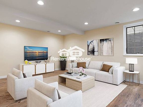 4th image of 5508 26th Ave S