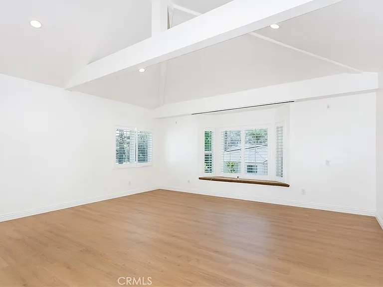 16973 Strawberry Dr — Photo 27
