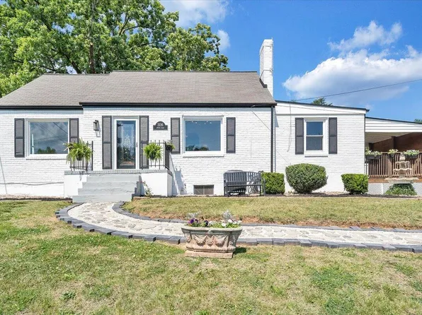 3116 Spring Rd SW, Roanoke, VA 24015