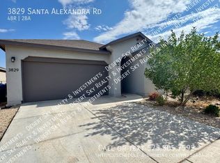 3829 Santa Alexandra Rd, Las Cruces, NM 88012