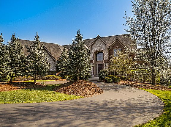 4th image of 36W475 Oak Pointe Dr
